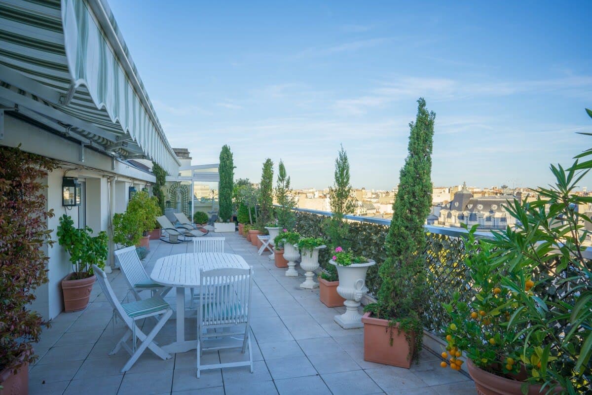 Paris Indulgence - Image 4