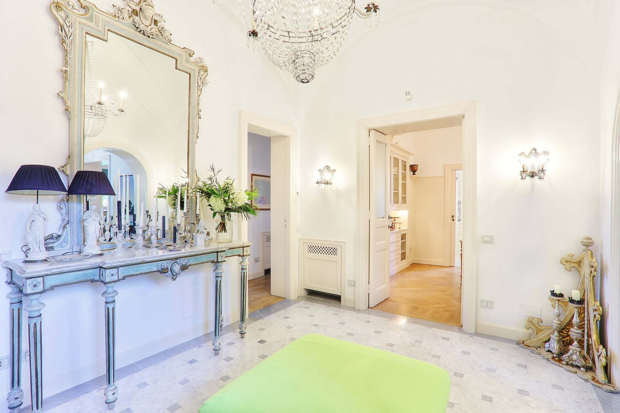 Sorrento La Di Da - Image 17