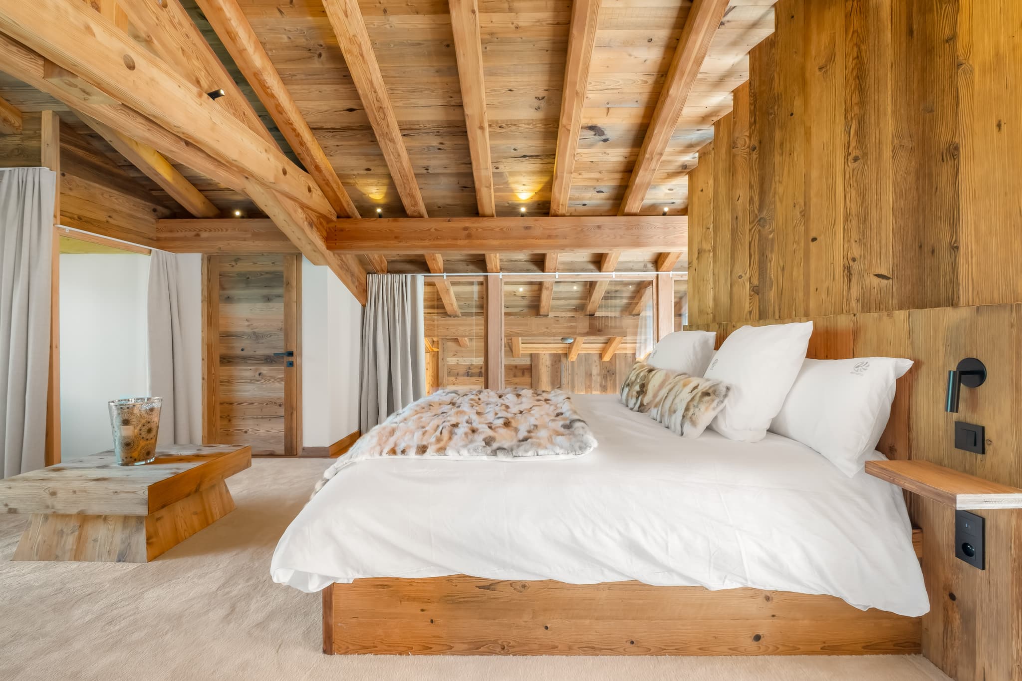 Chalet Bellezza, stunning ski chalet in exclusive Megève - Image 13